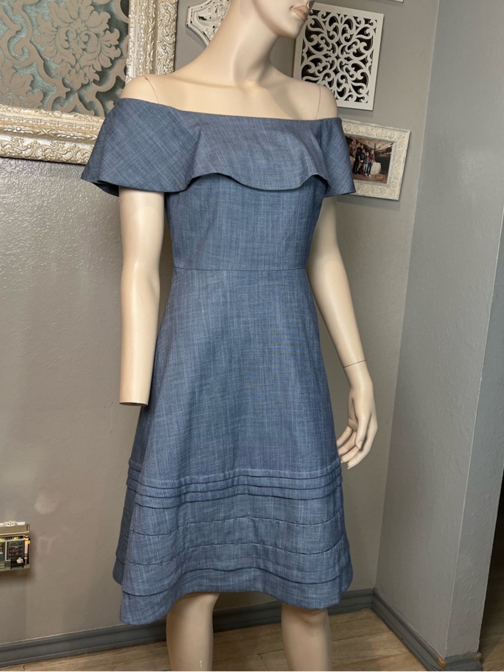 Banana Republic One-Shoulder Chambray Dress in Light Blue - Picture 8 of 13